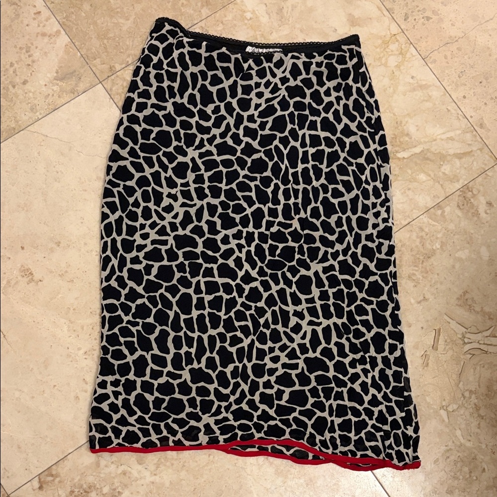 Chic Black and Gray Animal Print Pencil Skirt